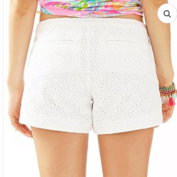 Lilly Pulitzer Adi Shorts in Resort White Pop the Bubbly Eyelet - Picture 2 of 6